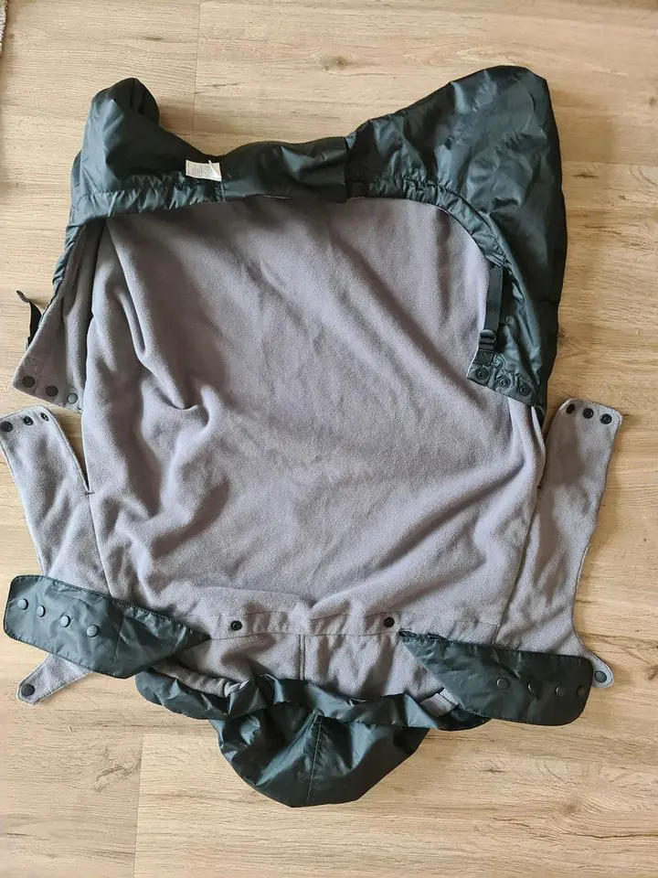 Winterbezug Für Babytrage - Universal Tragecover Wasserdicht